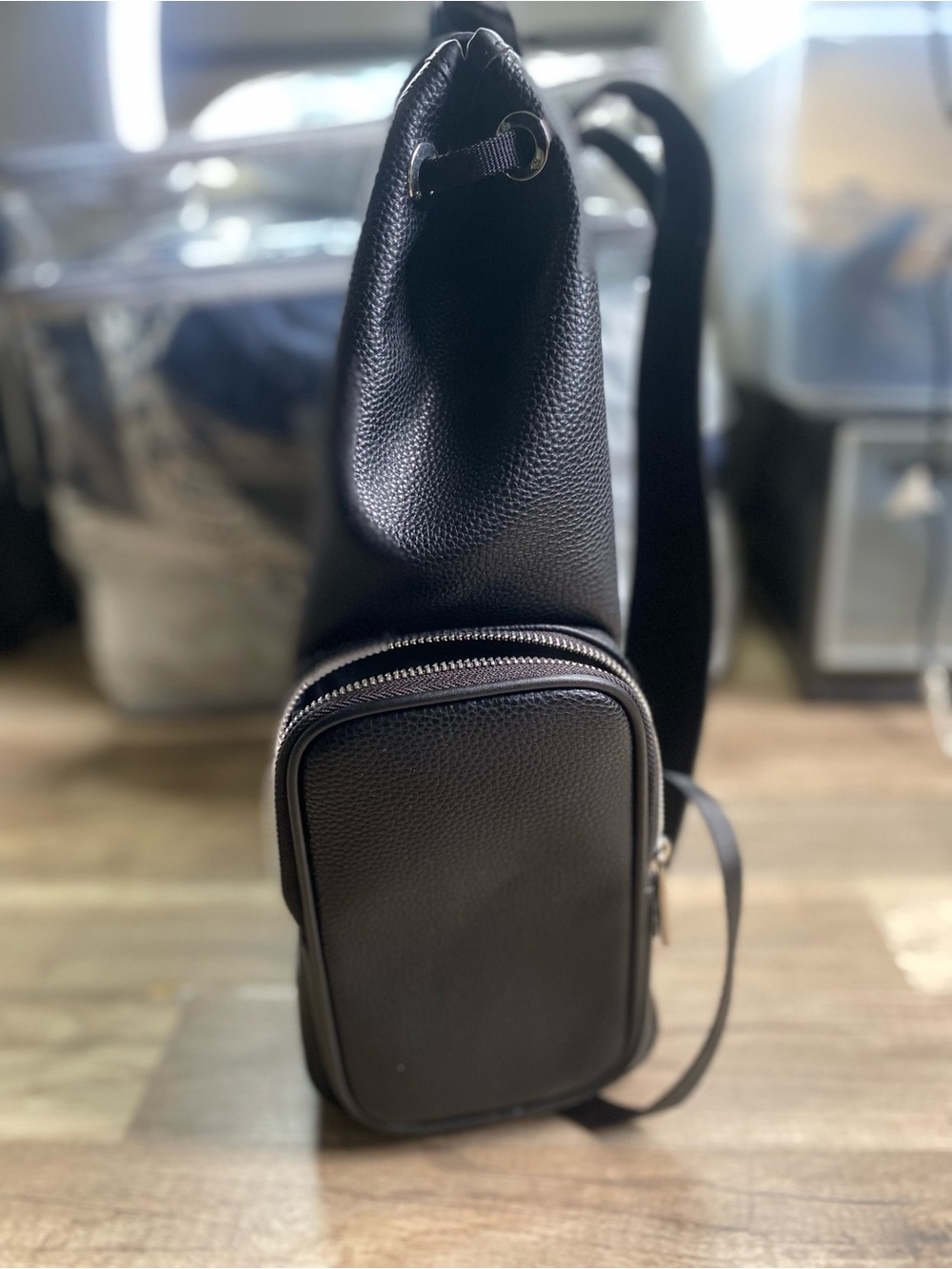 RIMOWA Black Leather Structured Backpack with Front Buckle - Picture 5 of 6